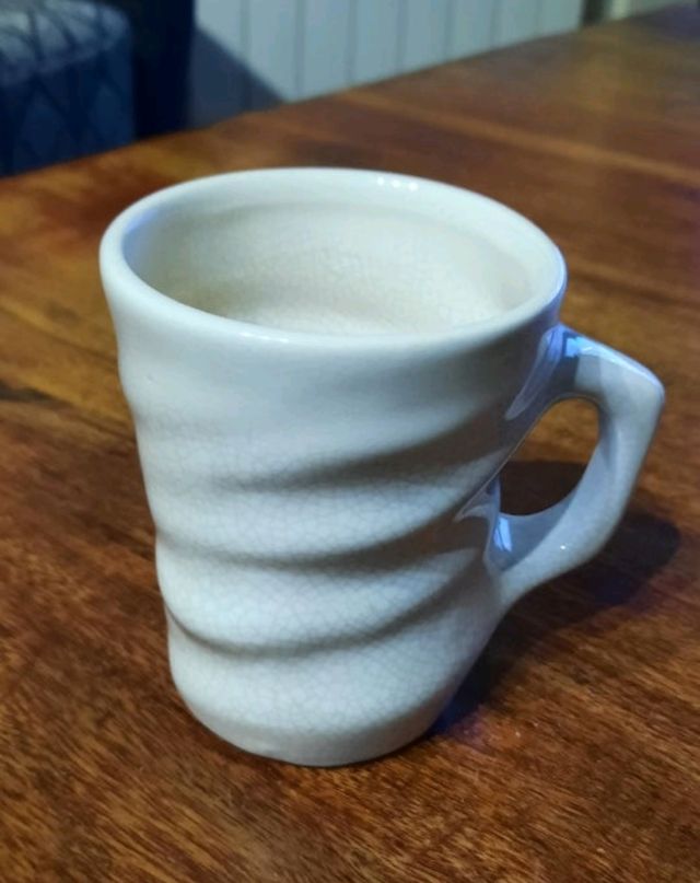 Juego de tetera + dos tazas