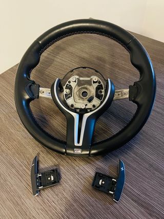 Volante BMW M con levas