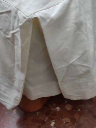 cubre canapé color beige de algodon