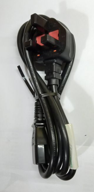 Cables alimentacion y otros