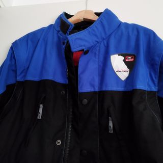 chaqueta de moto como nueva