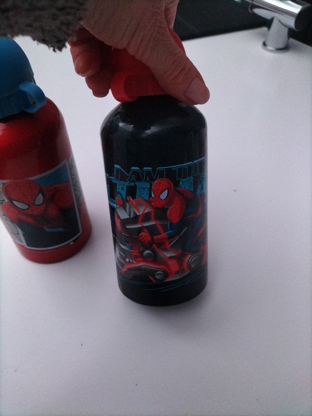 borraccia alluminoo spidermann