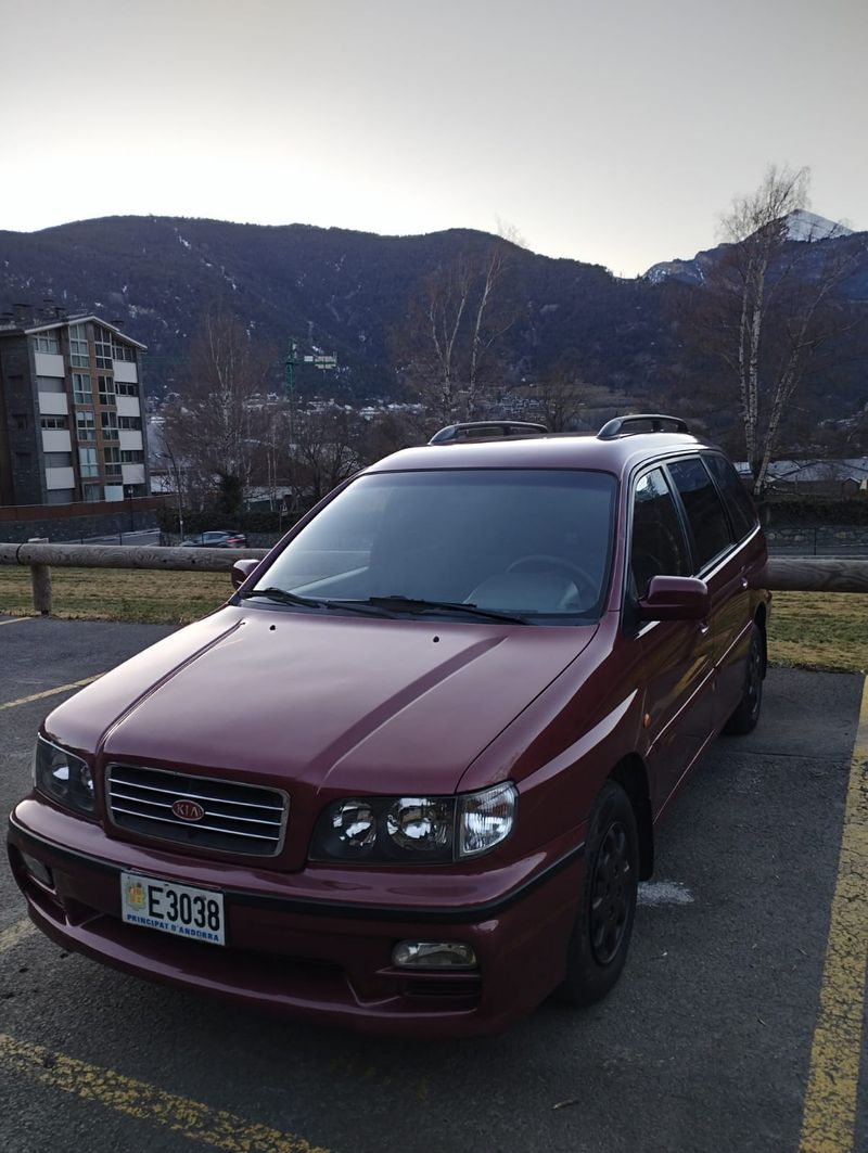 KIA Joice 2002 (camperizada) - foto 1