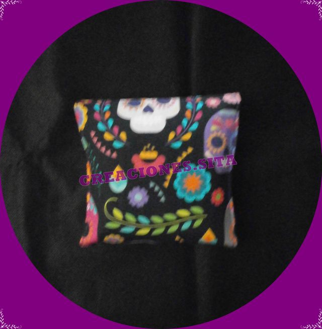 Neceser íntimo 4 bolsillos.