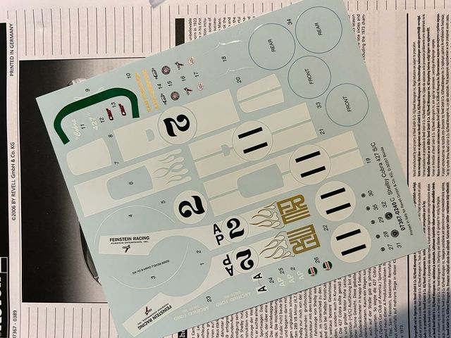 Maqueta REVELL 1/24 SHELBY COBRA 427 S/C