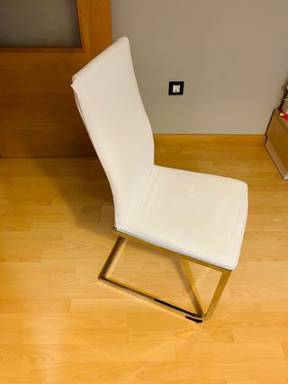 Silla polipiel con funda