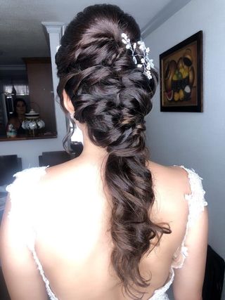 MAQUILLADORA PROFESIONAL Y ESPECIALISTA EN NOVIAS