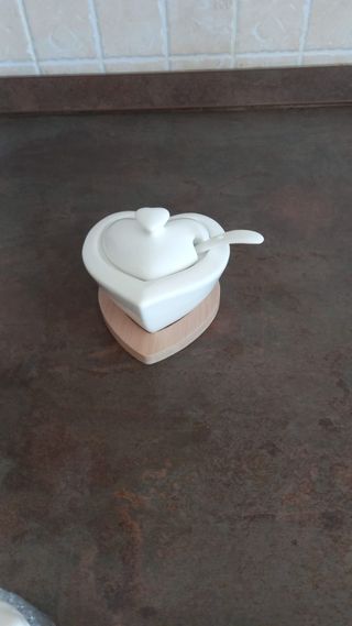 zuccheriera a forma di cuore 