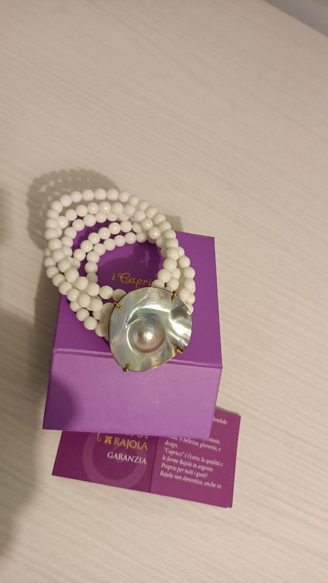 Bracciale Rajola con  perle bianche e madreperla