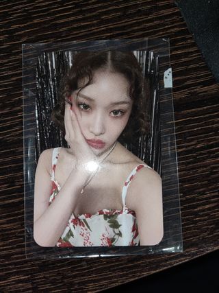 Chung Ha Killing Me Photocard Mwave POB