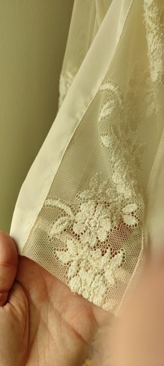 Blusa blanco roto de Pedro Novo, talla 40