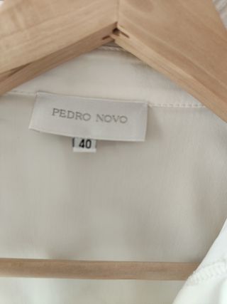 Blusa blanco roto de Pedro Novo, talla 40