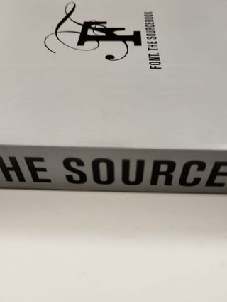 Font. The Sourcebook. English
