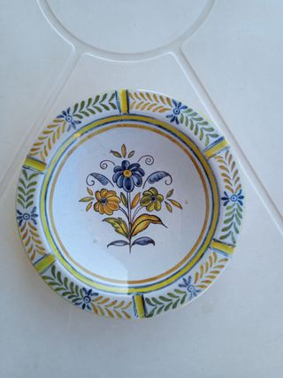 Cenicero antiguo La Menora