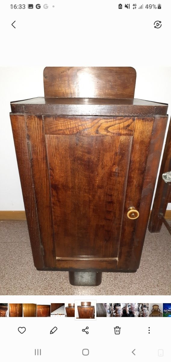 20 euro cadauno , coppia comodini ,anni 50   60 , 