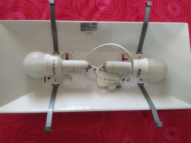 Se vende lámpara de ikea.