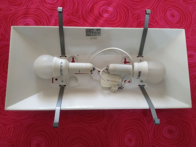 Se vende lámpara de ikea.