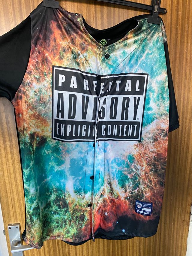Parental advisory content camiseta de botones 