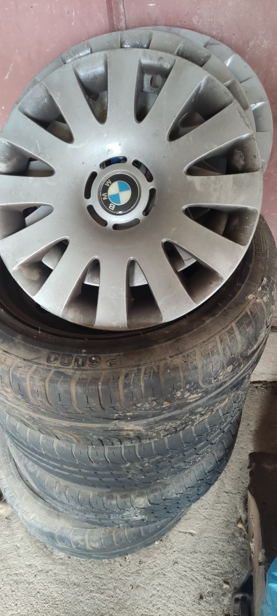 205/55/16 cerchi BMW + gomme + copri