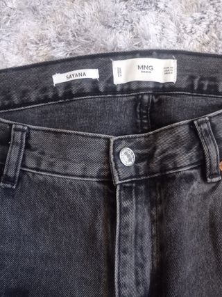 pantalón vaquero MANGO