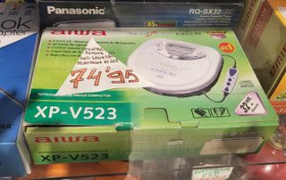 REPRODUCTOR DE CD-s AIWA