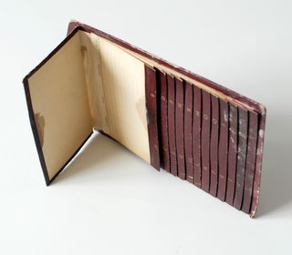 Antiguo directorio, Farmacia Salvador Rubió, Bcn