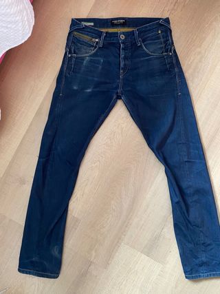 Pantalón vaquero Jack & Jones.