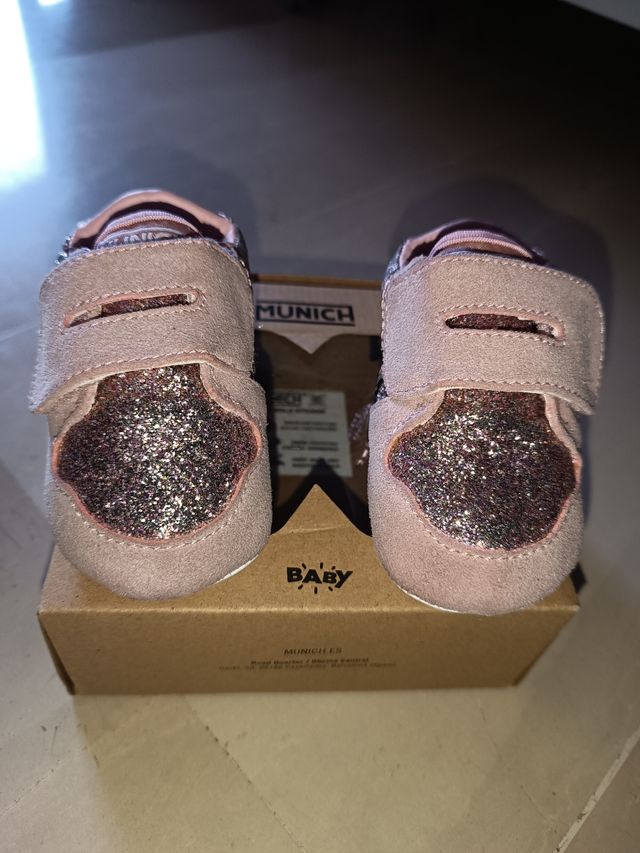 Zapatos NUEVOS Munich bebé núm.18 