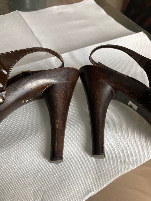 Sandalia Dior talla 36 hace talla 36,5-37