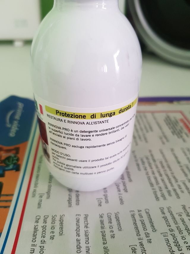 Detergente universale (Lucidante)