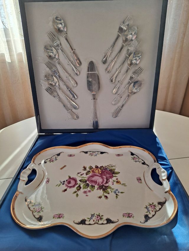 Fuente porcelana y cubertería de acero inoxidable