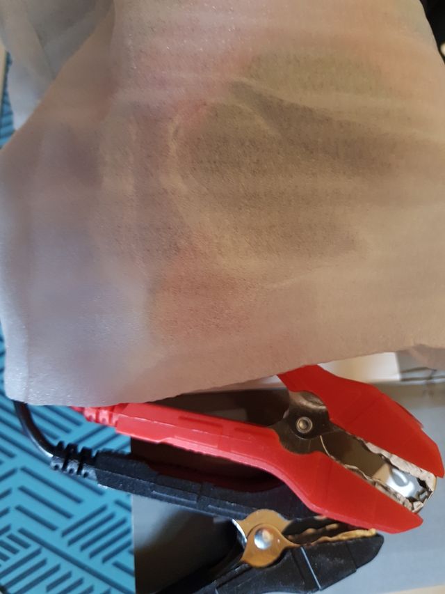 cargador de batería 2 colores disponibles