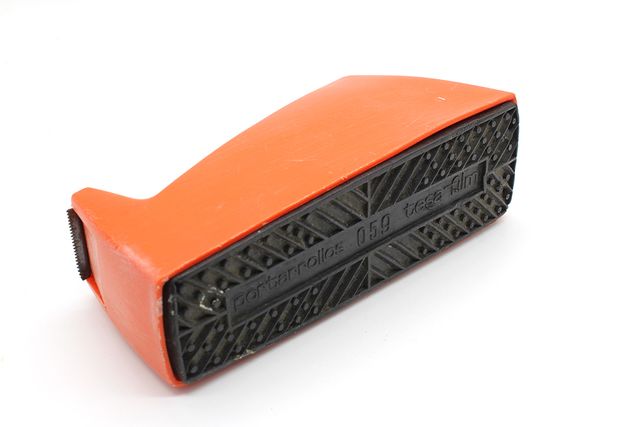 Dispensador de celo vintage. Marca Tesafilm. Tesa