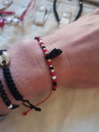 Pulsera Azabache Negro y Plata.