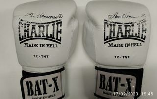Guantes de boxeo Charlie negro