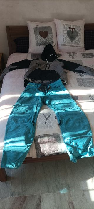 Pantalón y chaqueta snow