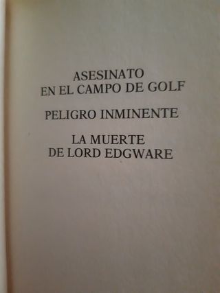 6 tomos con novelas de Aghata Christie