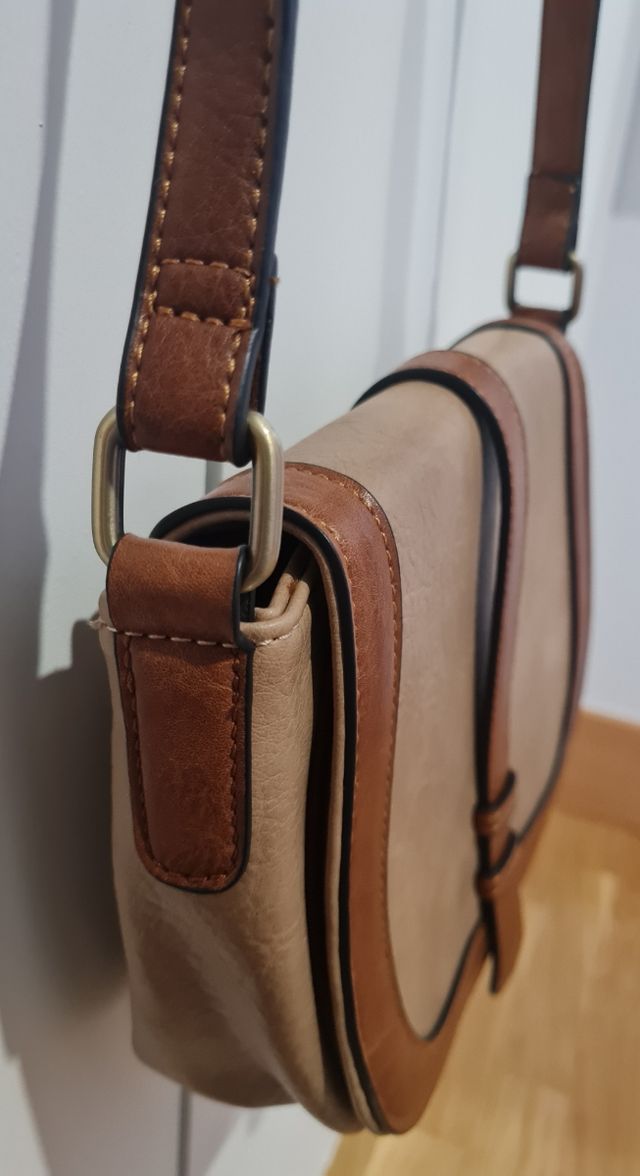 bolso de hombro tonos marrones