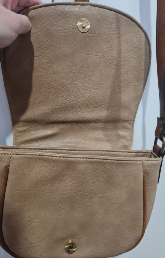 bolso de hombro tonos marrones