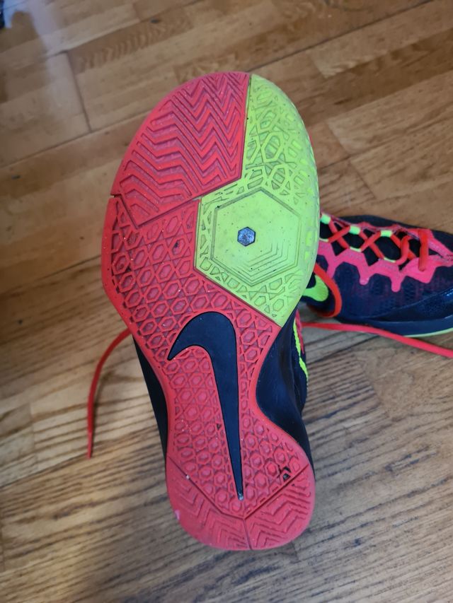 Zapatillas Basket Nike Zoom. Talla 41