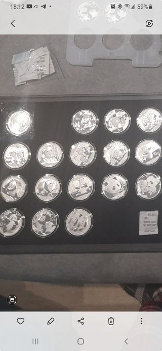 Moneda Panda 2025,2024,2023..OFERTÓN..1989 1OZ