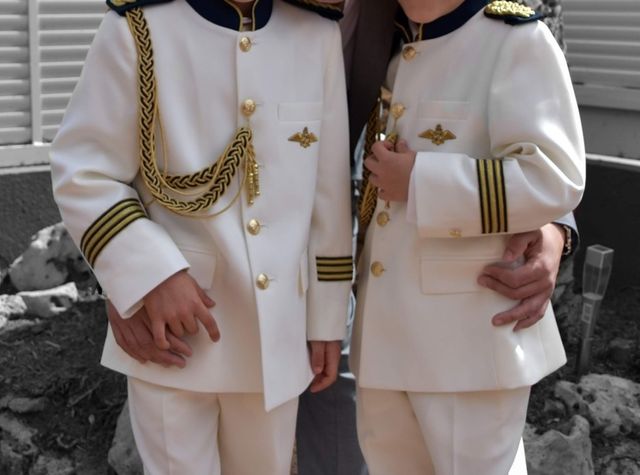 traje de comunión para niños Tizas