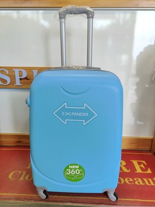 Maletas de viaje azul celeste