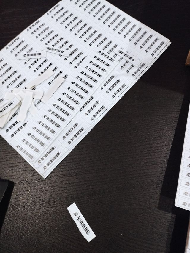 7000 Etiquetas magnéticas antirrobo