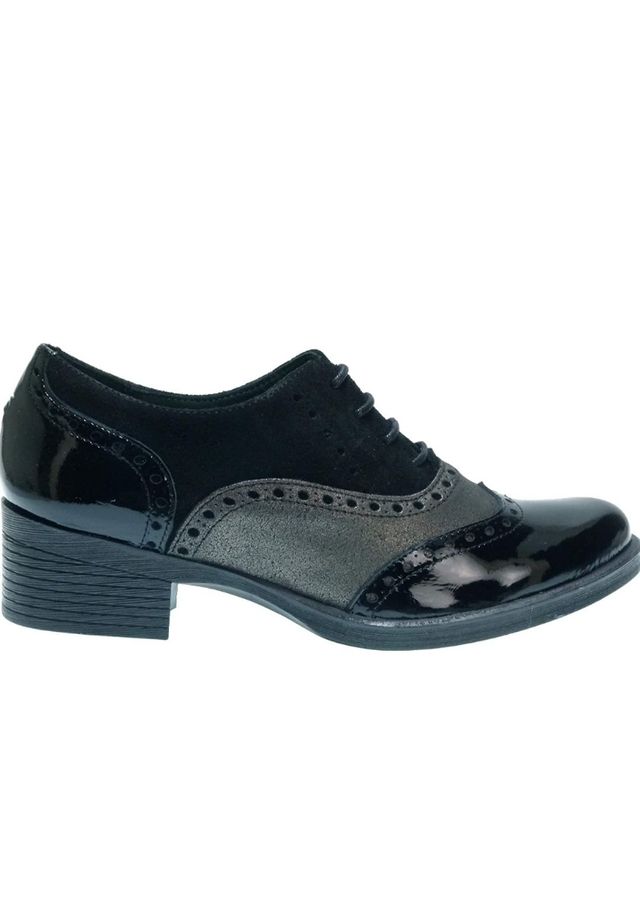 Zapatos piel nuevos t.41