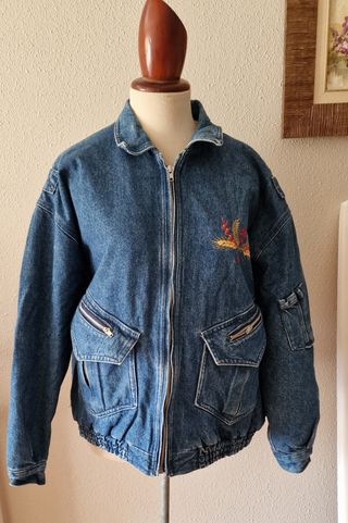 Chaqueta oversize tejana.