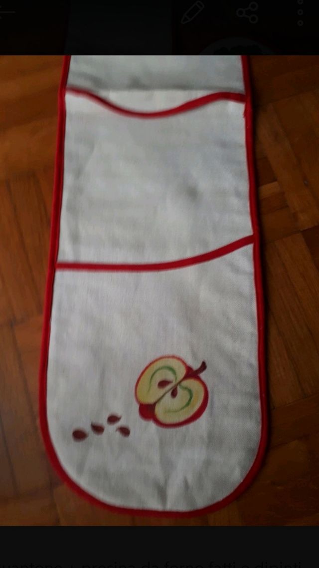 guantone+presina da forno dipinto a mano.  Nuovo