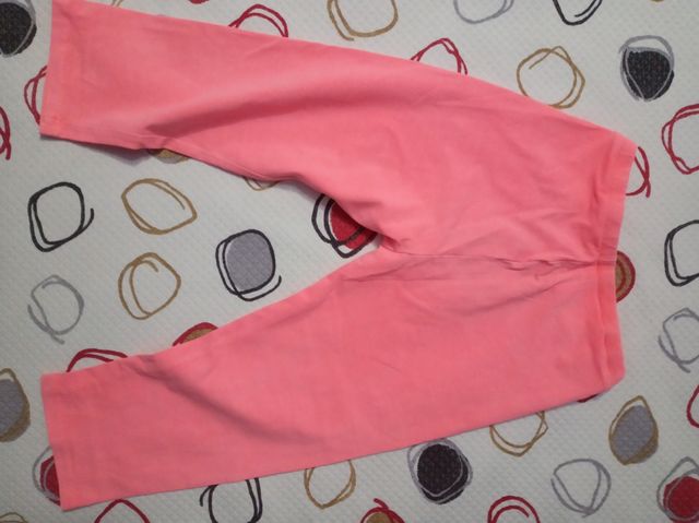 leggings cortos Zara