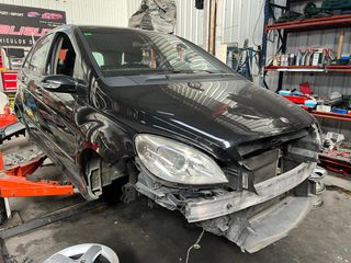DESPIECE COMPLETO MERCEDES CLASE B