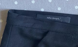 Falda negra Sita Murt con drapeado talla 38